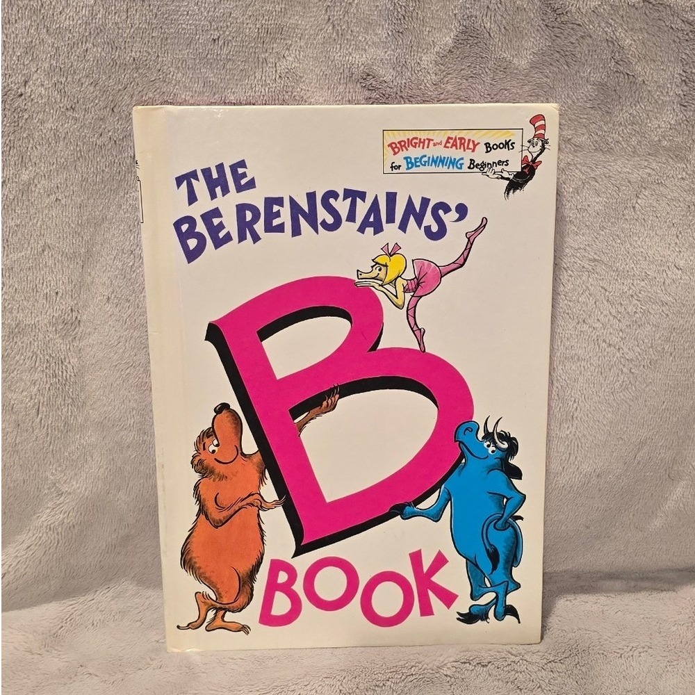 The Berenstains' B Book Hardcover 1971 Bright & Early Grolier Book Club Edition